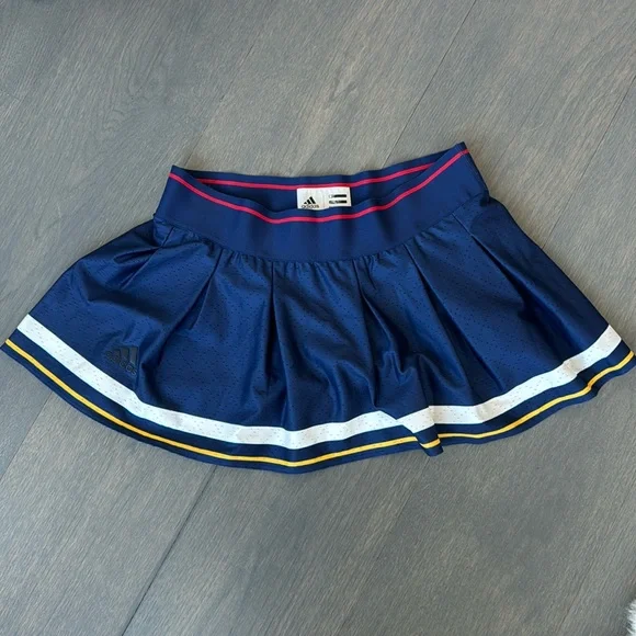 Adidas by Pharrell Williams. Cute Tennis Set (2pcs). Size M - Picture 3 of 14